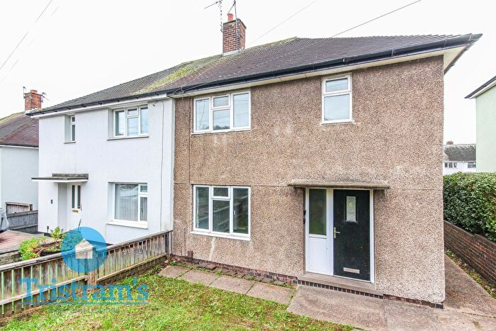 3 Bedroom Semi-detached House To Rent In The Glade, Clifton, NG11