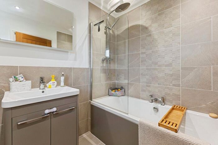 4 Bedroom Detached House For Sale In Harper Close, Shropham, Attleborough, Norfolk, NR17