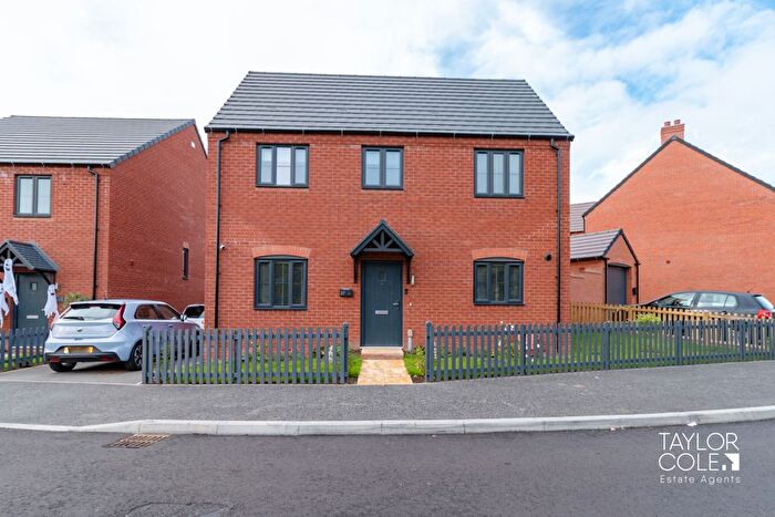 3 Bedroom Detached House For Sale In Hill Drive, Polesworth, Tamworth, B78