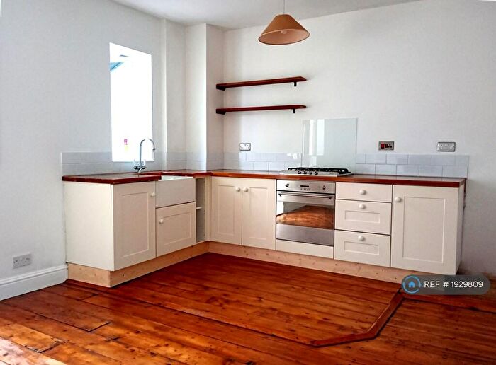 2 Bedroom Terraced House To Rent In Sandholme Road, Bristol, BS4