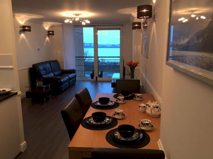 2 Bedroom Flat To Rent In Hull Place, London, E16