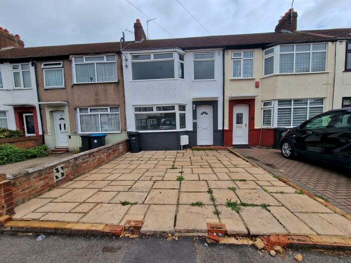 4 Bedroom Terraced House To Rent In Nightingale Road, Edmonton, N9