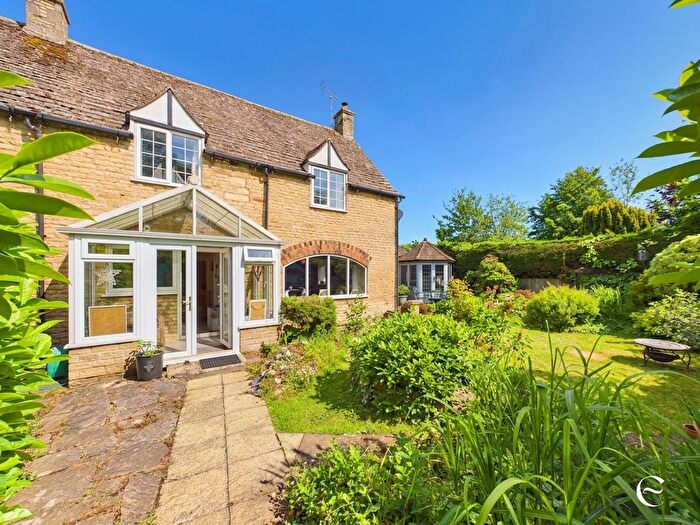 2 Bedroom Semi-detached House For Sale In New Road, Easton On The Hill, PE9