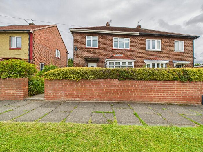 3 Bedroom Semi-Detached House For Sale In Ullswater Avenue, Jarrow, Tyne And Wear, NE32