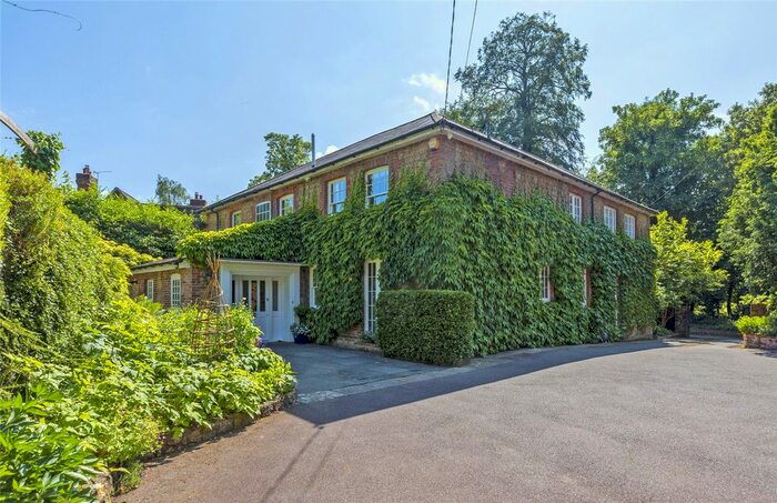 5 Bedroom Detached House For Sale In Grove Road, Seal, Sevenoaks, Kent, TN15