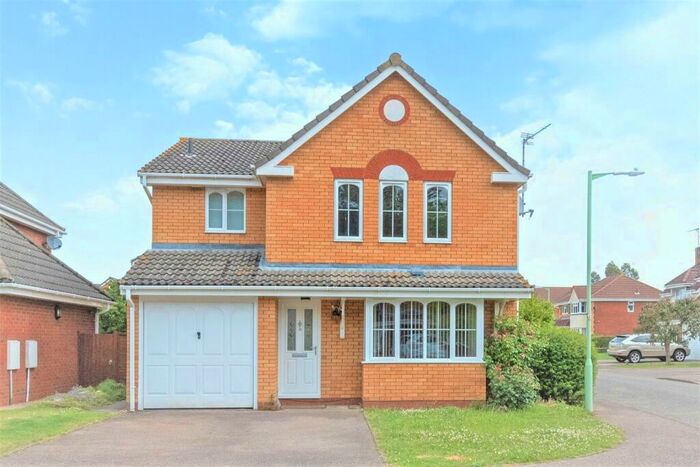 4 Bedroom House To Rent In Crabtree Meadow, Elmswell, Bury St. Edmunds, IP30