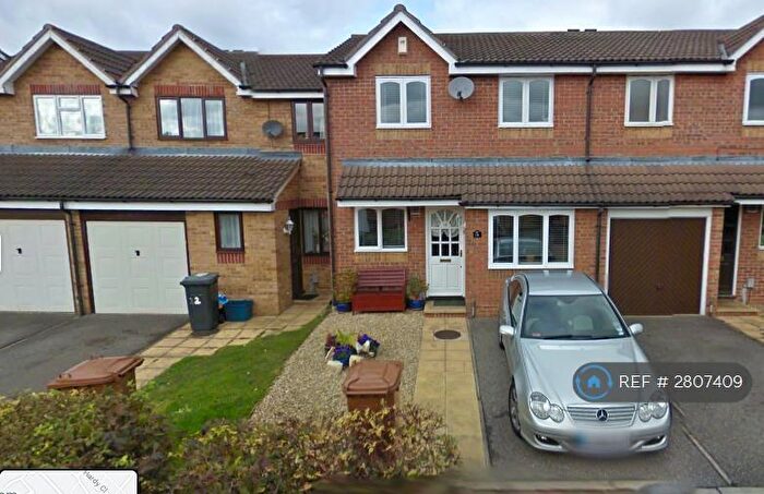 3 Bedroom Terraced House To Rent In Mermaid Close, Hitchin, SG4
