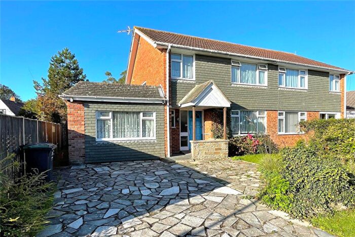 3 Bedroom Semi Detached House For Sale In Burwood Grove, Hayling Island, Hampshire, PO11