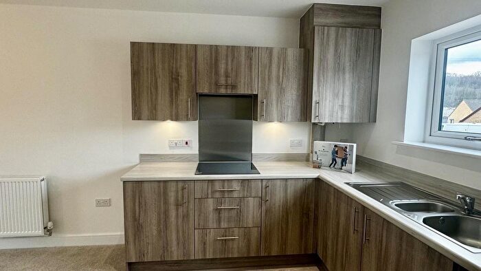 2 Bedroom Flat To Rent In Cherry Orchard, DA10