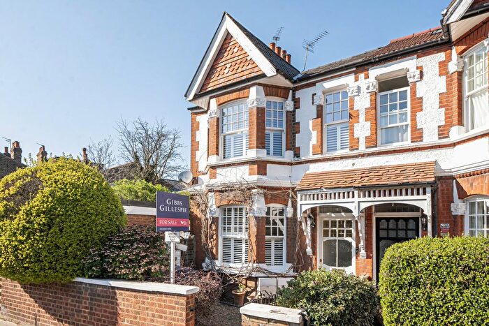 1 Bedroom Flat For Sale In Leighton Road, London, W13