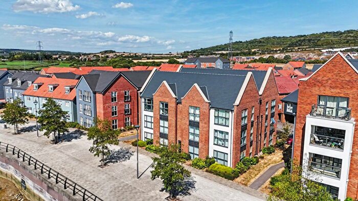 1 Bedroom Flat For Sale In Narwhal Crescent, Wouldham, ME1