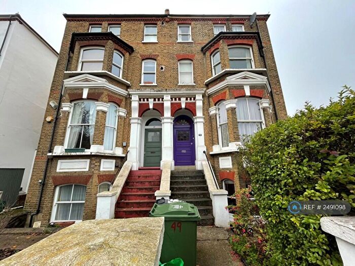 1 Bedroom Flat To Rent In Rosendale Road, London, SE21