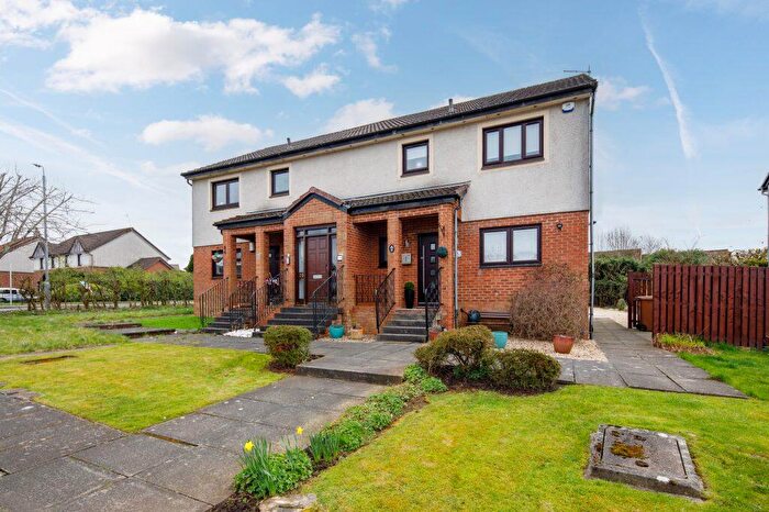 1 Bedroom Flat For Sale In Troon Place, Newton Mearns, G77
