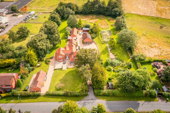 5 Bedroom Detached House For Sale In Forge House, Main Street, West Markham, Nottinghamshire, NG22