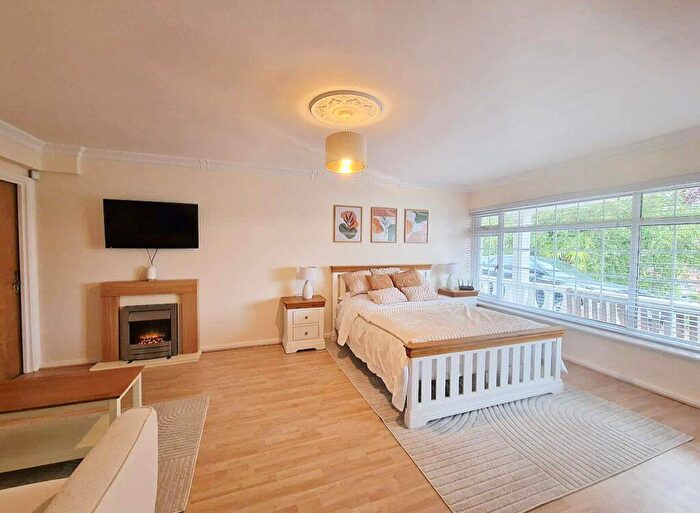 1 Bedroom Apartment To Rent In Silverthorn Drive, Hemel Hempstead, HP3