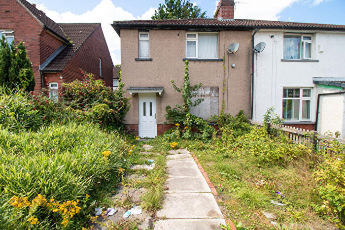 3 Bedroom Semi-Detached House For Sale In Cobham Avenue, Great Lever, Bolton, BL3