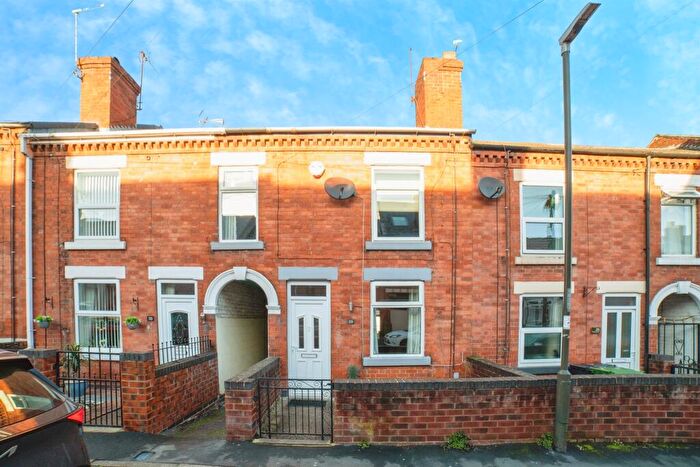 3 Bedroom Terraced House For Sale In Park Street, Heanor, DE75