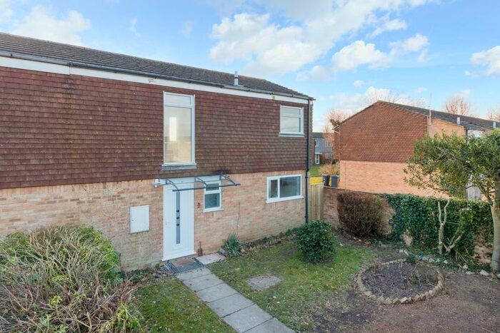 3 Bedroom End Of Terrace House To Rent In Pyott Mews, Canterbury, CT1