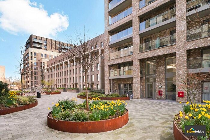 3 Bedroom Flat For Sale In Shipbuilding Way, London, E13