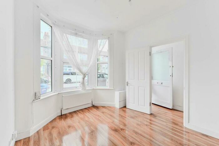 3 Bedroom Terraced House To Rent In Kimberley Road, London, , Edmonton, London, N18