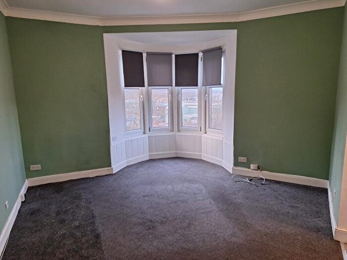1 Bedroom Flat To Rent In Station Road, Dumbarton, G82