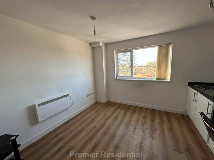 1 Bedroom Apartment To Rent In Pembroke Court, Swinton Hall Road, Swinton, M27