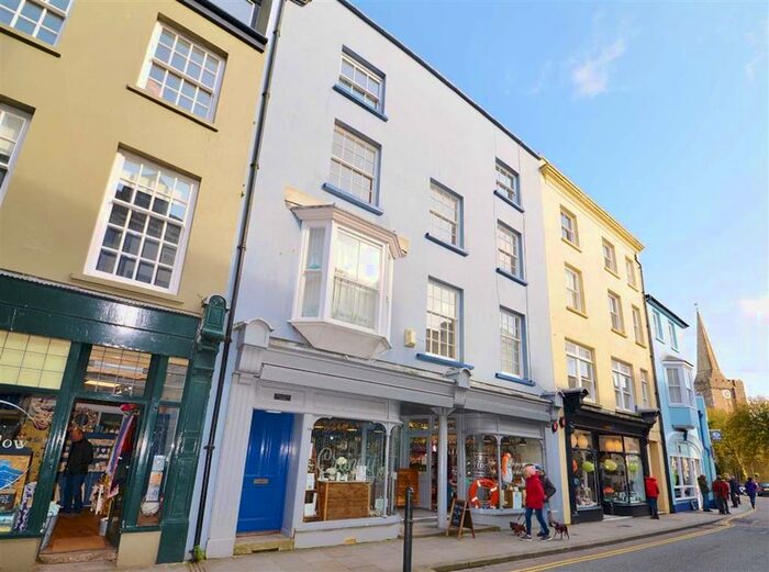 1 Bedroom Flat To Rent In High Street, Tenby, Tenby, Pembrokeshire SA70