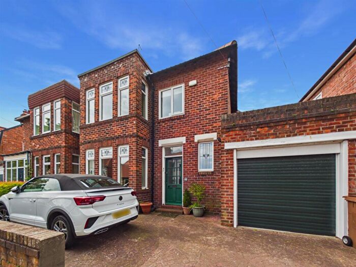 4 Bedroom Semi-Detached House For Sale In Seaton Crescent, Monkseaton, Whitley Bay, NE25