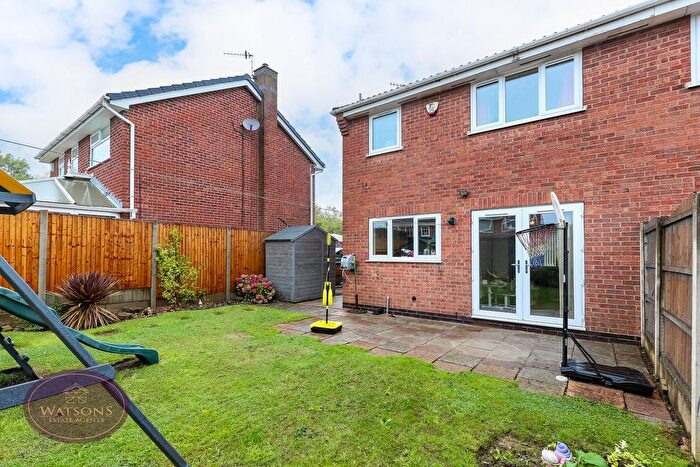 3 Bedroom Semi-Detached House For Sale In Springfield Drive, Nottingham, NG6