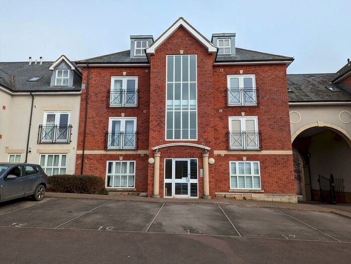 2 Bedroom Apartment To Rent In Conigre Square, BA14