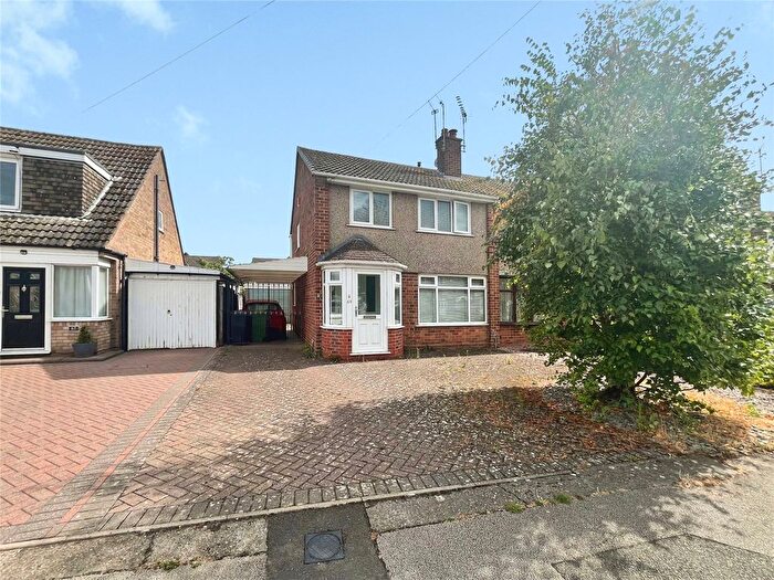 3 Bedroom Semi Detached House For Sale In Gallagher Road, Bedworth, Warwickshire, CV12