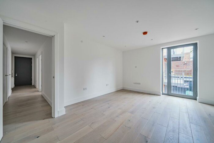 2 Bedroom Flat To Rent In Tamworth Place Croydon, CR0