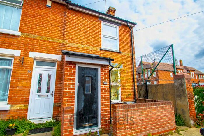 2 Bedroom End Of Terrace House To Rent In Claudius Road, Colchester, CO2