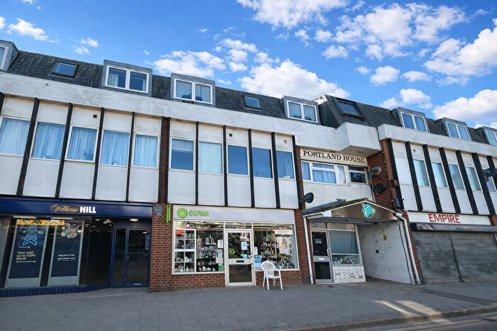 1 Bedroom Flat For Sale In High Street, Sheerness, ME12