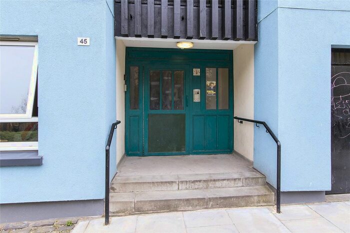 1 Bedroom Flat To Rent In Edinburgh, EH8