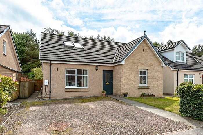 4 Bedroom Detached House For Sale In Birks View, Galashiels, TD1