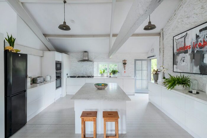 4 Bedroom Detached House For Sale In Station Yard, Ashburton, Devon, TQ13