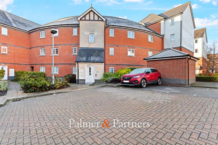2 Bedroom Apartment For Sale In Axial Drive, Colchester, Essex, CO4