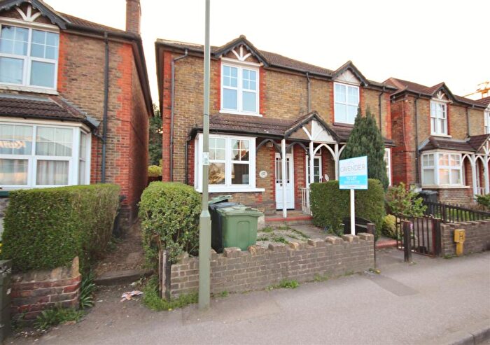 3 Bedroom House To Rent In Walnut Tree Close, GU1
