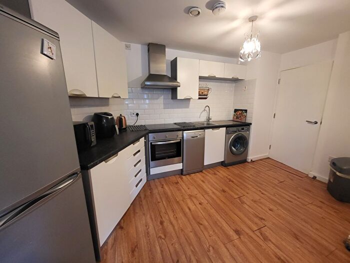 1 Bedroom Flat For Sale In Life Building, Boston Street, Hulme, M15