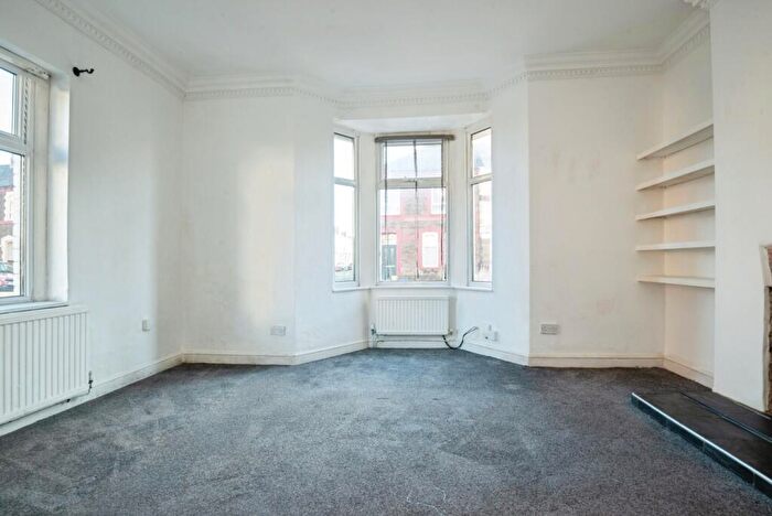 3 Bedroom Terraced House To Rent In Carlisle Street, Caerdydd, CF24