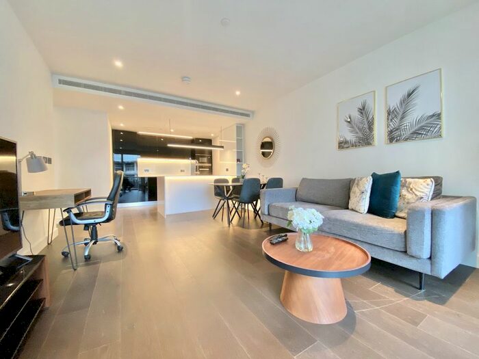 2 Bedroom Flat To Rent In Lincoln Apartments, White City Living, W12