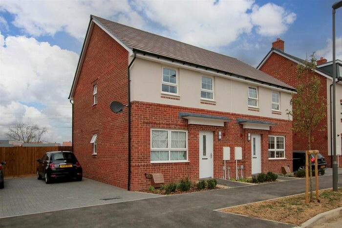 3 Bedroom Semi Detached House To Rent In Herald Street, Kingsbrook, Aylesbury, HP22