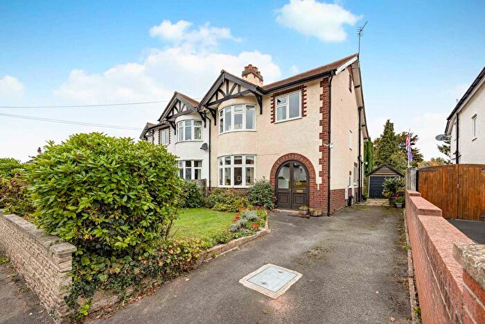 4 Bedroom Semi-detached House For Sale In Moor Farm Lane, Hereford, Herefordshire, HR4