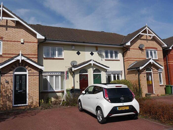 2 Bedroom House To Rent In Barford Drive, Wilmslow, Cheshire, SK9