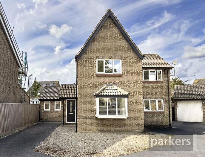 3 Bedroom Semi-Detached House To Rent In Burwell Meadow, Witney, Oxfordshire, OX28