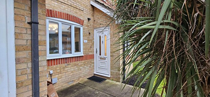 1 Bedroom Maisonette To Rent In Larkspur Gardens, LU4