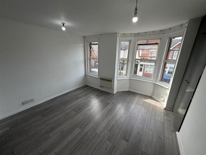 1 Bedroom Apartment To Rent In Romsey Road, Southampton, SO16