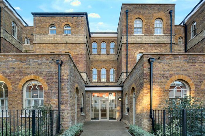 1 Bedroom Flat To Rent In Hemp Apartments, Richard Tress Way, Bow, London, E3