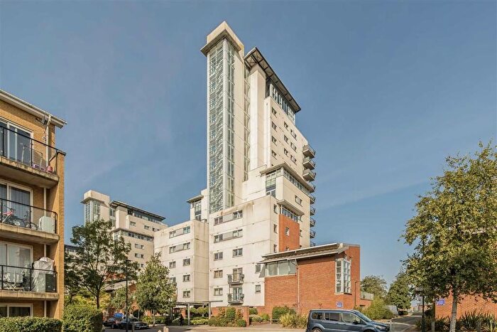 1 Bedroom Flat To Rent In Erebus Drive, Thamesmead, SE28